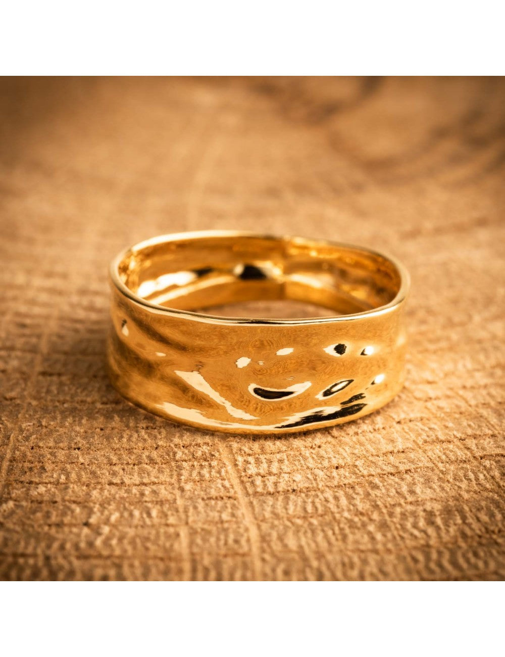 Bague froissée 7mm en or 9ct 410-5