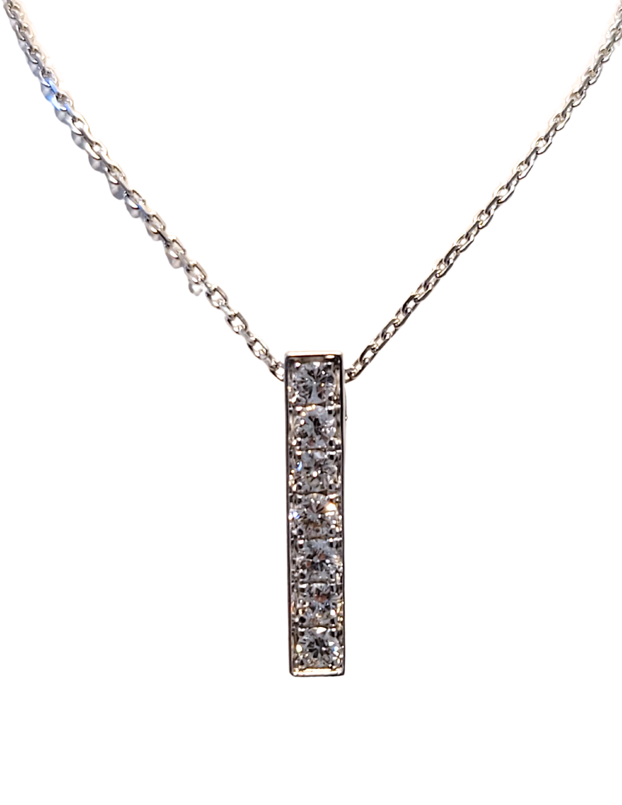 Pendentif en or blanc 18ct et 7 diamants 943-141