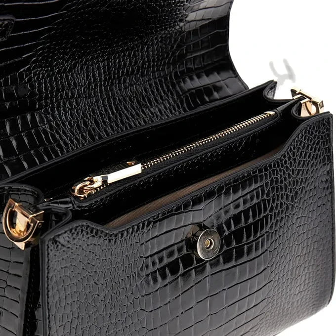 GUESS Women's Silvye Handbag HWCG9527200BLA